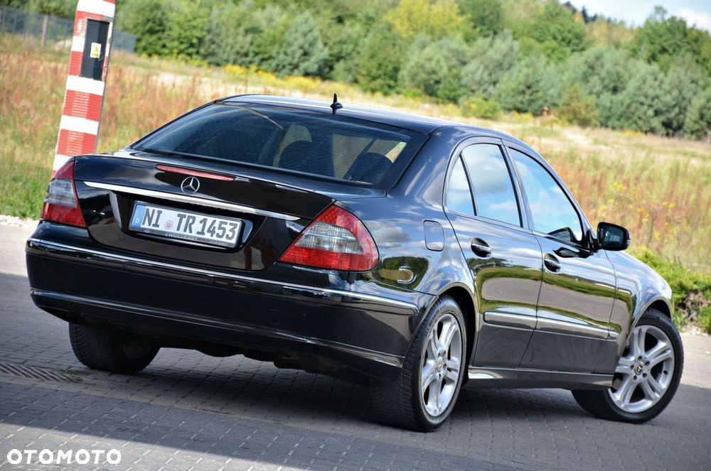 Mercedes-Benz Klasa E - 11