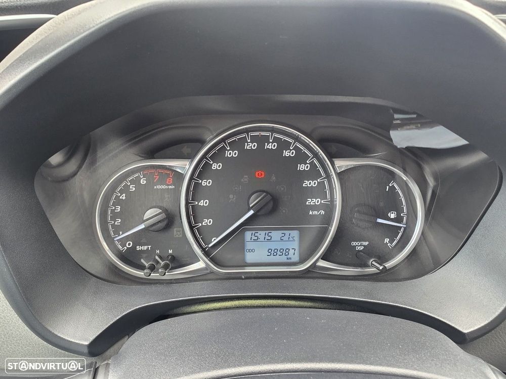 Toyota Yaris 1.0 VVT-i Comfort Plus - 9