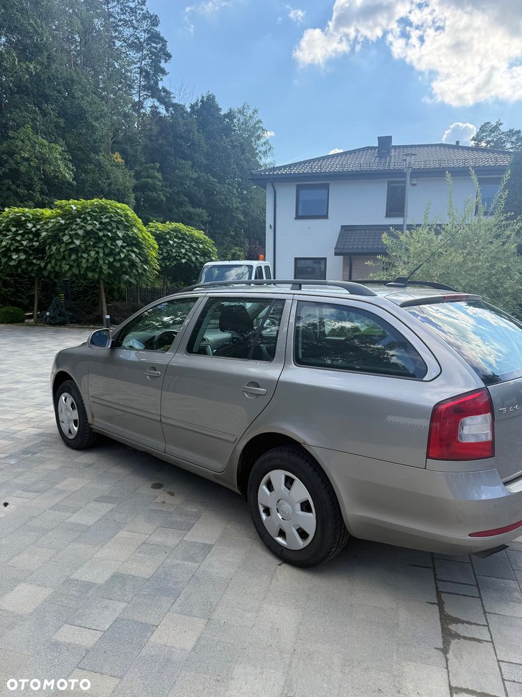 Skoda Octavia - 2
