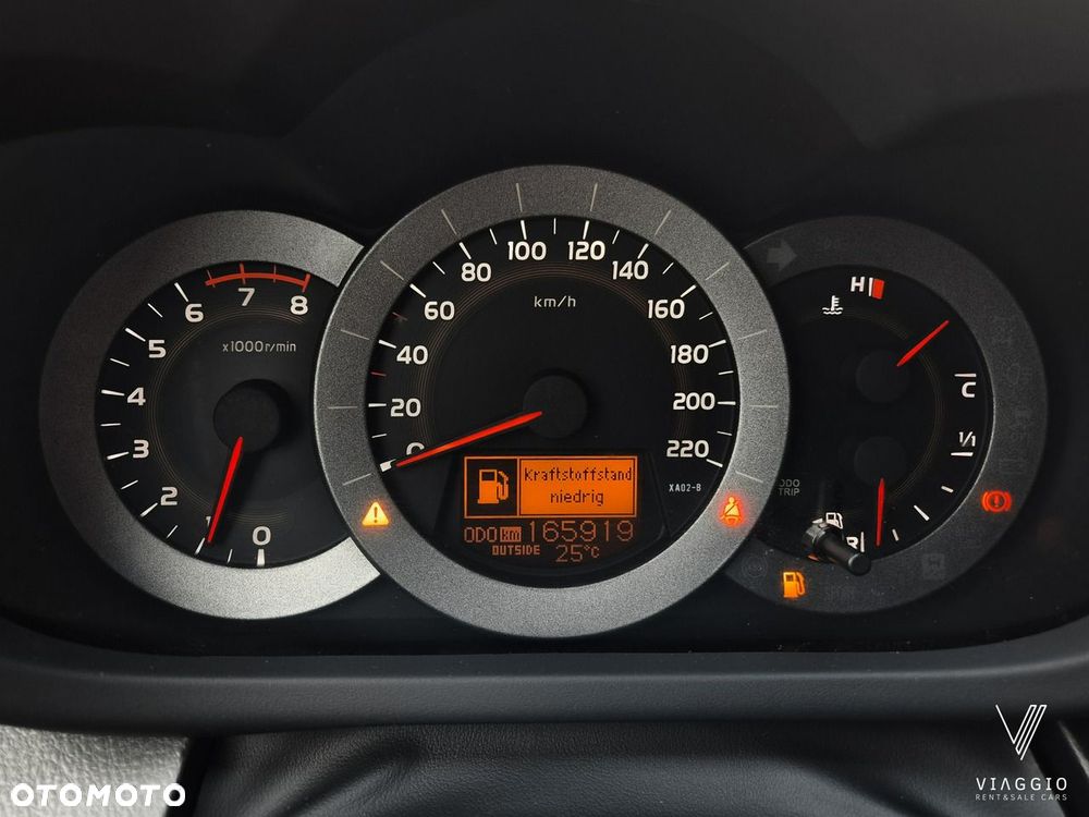 Toyota RAV4 2.0 VVT-i Premium - 14