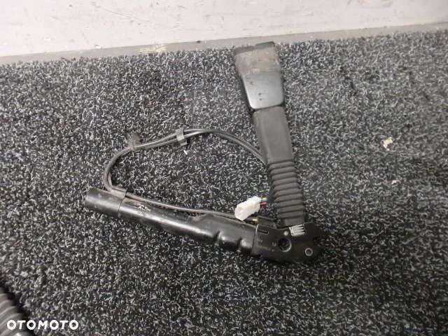 BMW F30 F31 NAPINACZ PASA PRAWY PRZÓD 7259388 ÓD  RAF-AUTO CZĘŚCI BMW - 2
