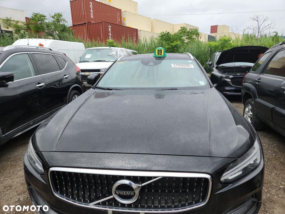 Volvo V90 - 23