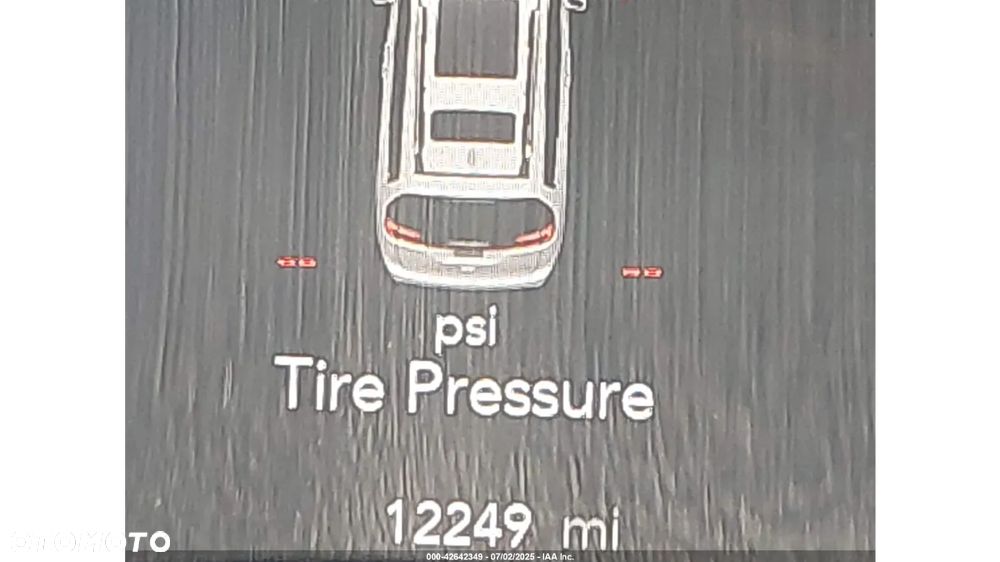 Chrysler Pacifica - 14