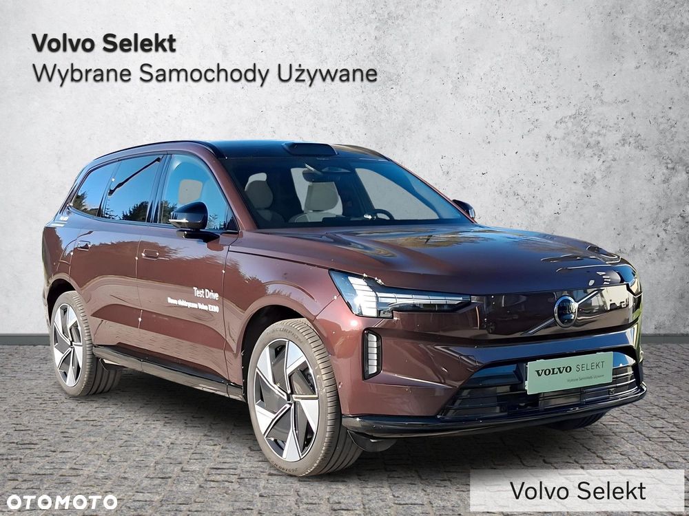Volvo EX90 - 8