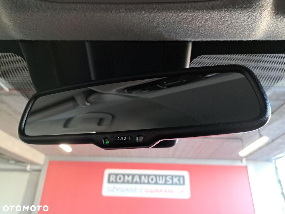 Toyota Yaris 1.5 Style CVT - 27