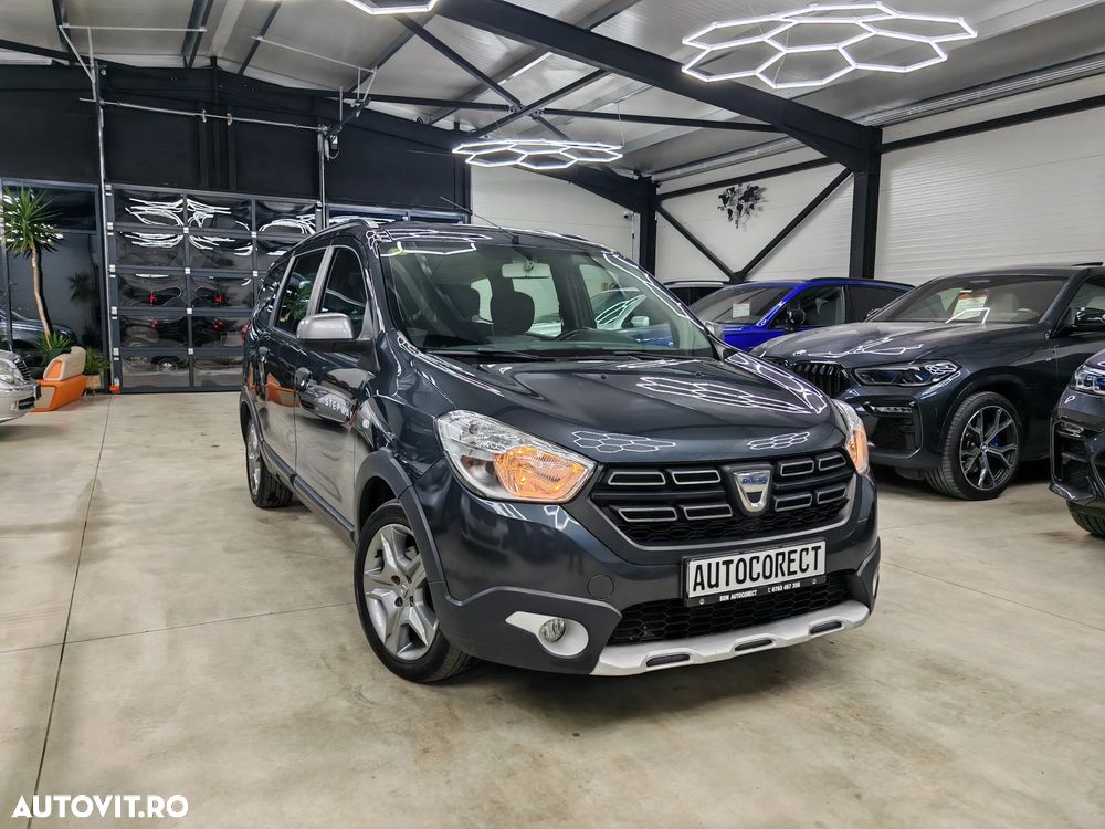 Dacia Lodgy 1.5 dCi Stepway - 3