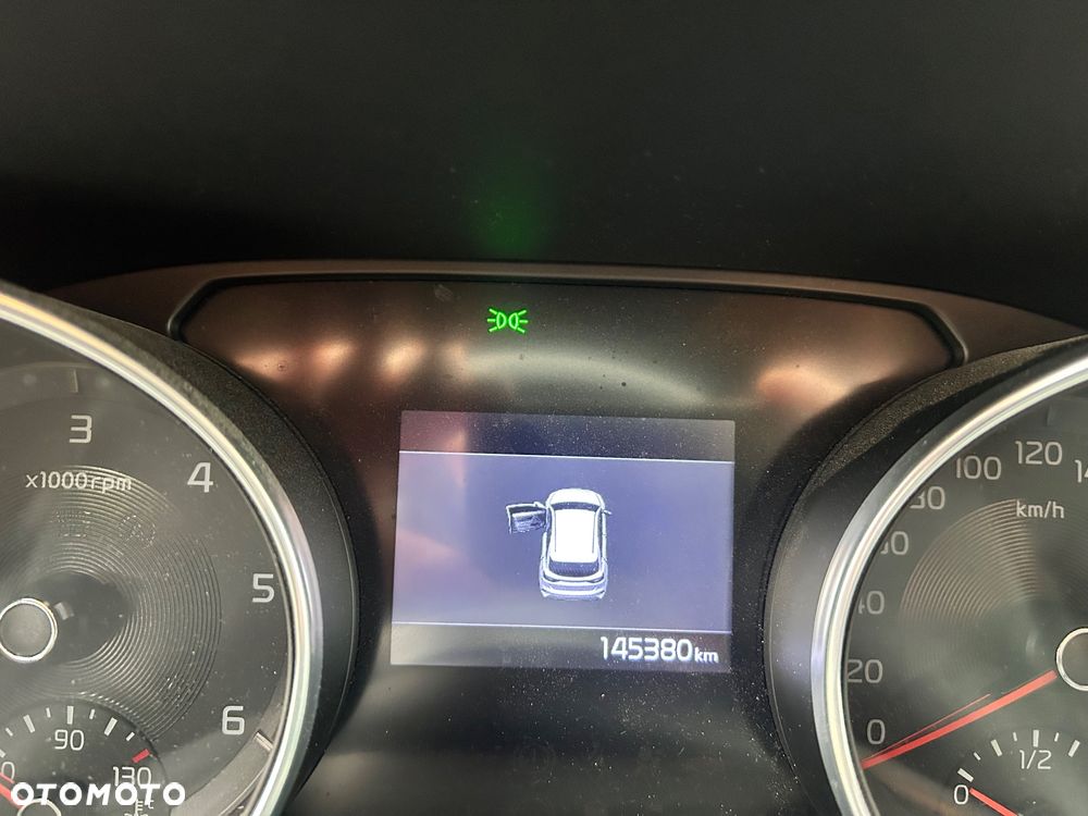 Kia Ceed 1.6 CRDi SCR L - 19