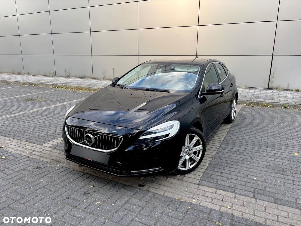 Volvo V40 T3 Drive-E Inscription - 9
