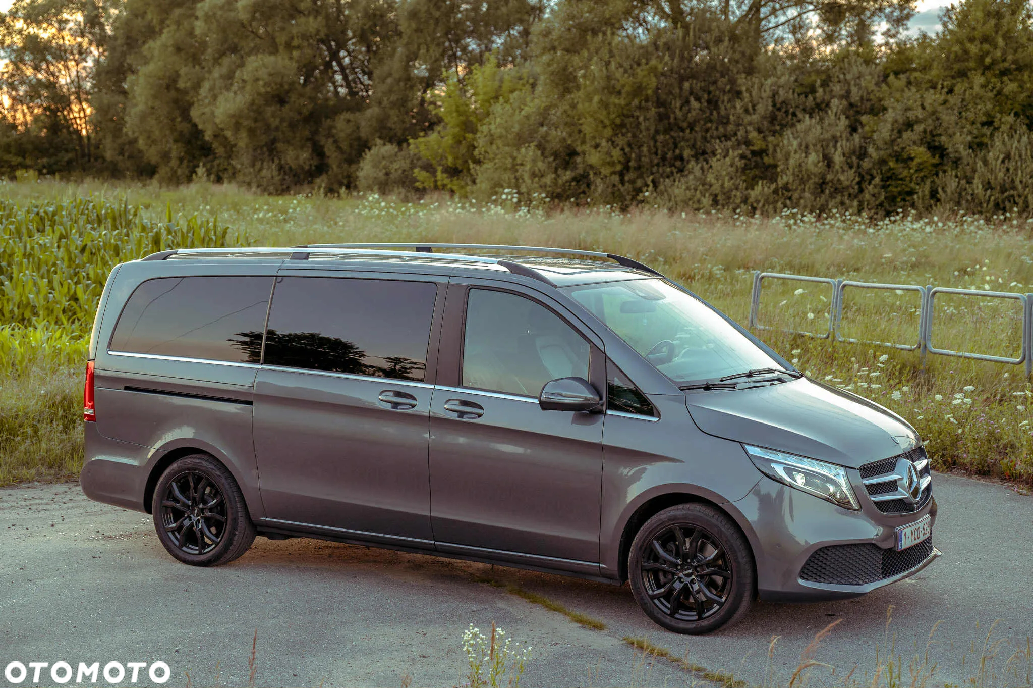 Mercedes-Benz Klasa V 300 d lang 9G-TRONIC Avantgarde Edition 2020 - 23