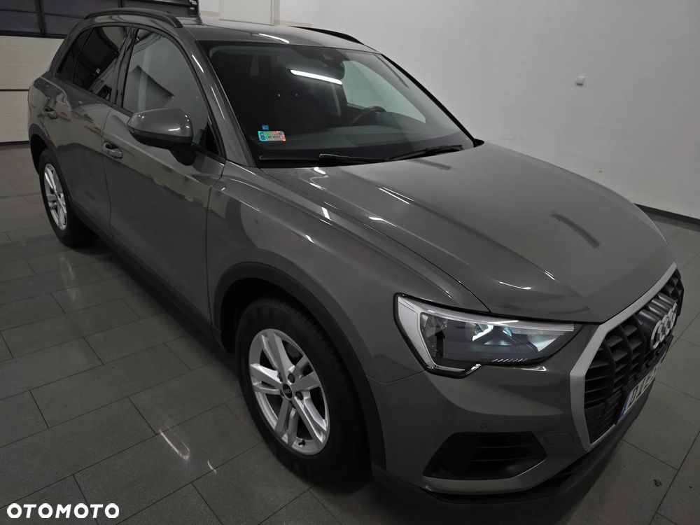 Audi Q3 35 TDI S tronic - 32