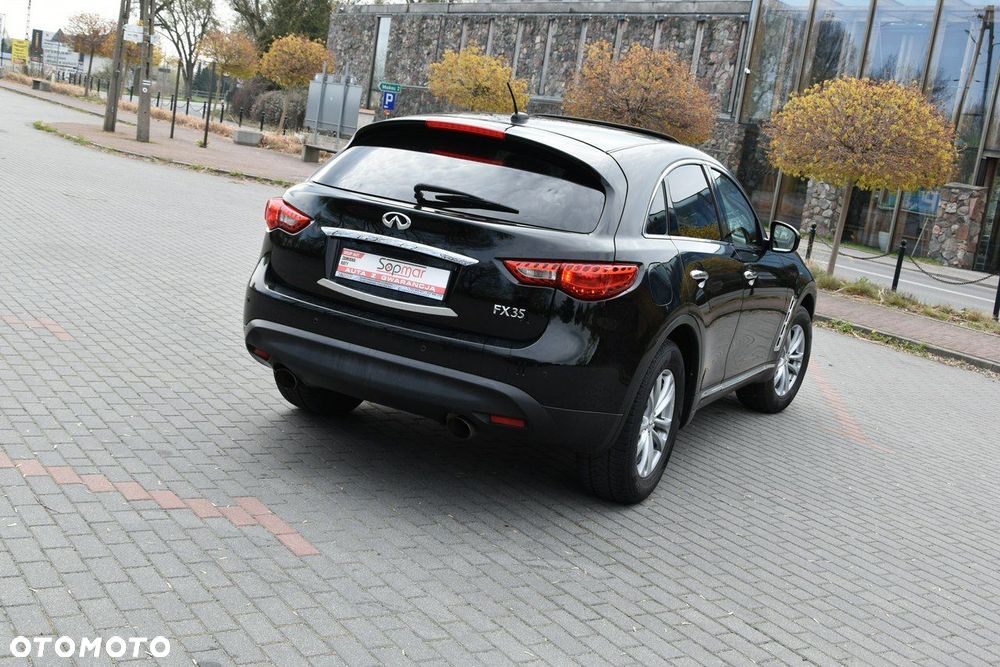 Infiniti FX - 6