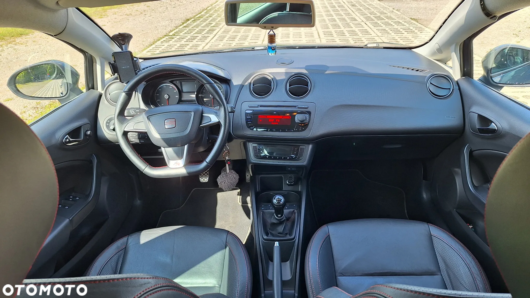Seat Ibiza 1.2 TSI FR - 8