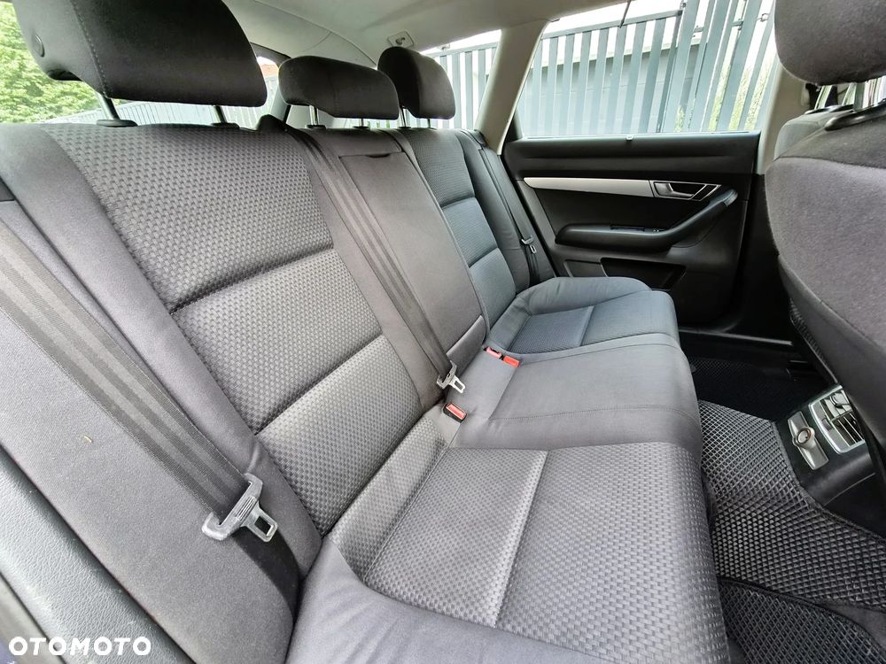 Audi A6 Avant - 15