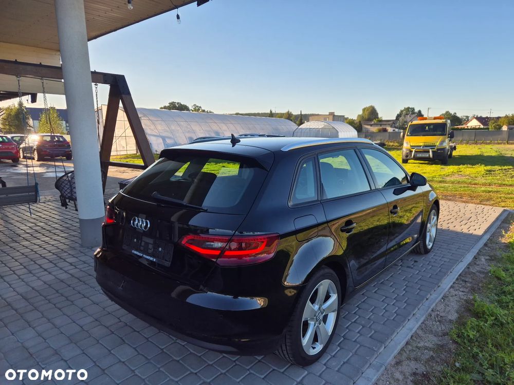 Audi A3 1.6 TDI - 4