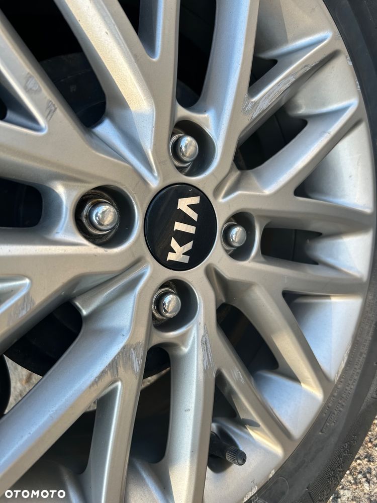 Kia Rio 1.4 crdi M - 8