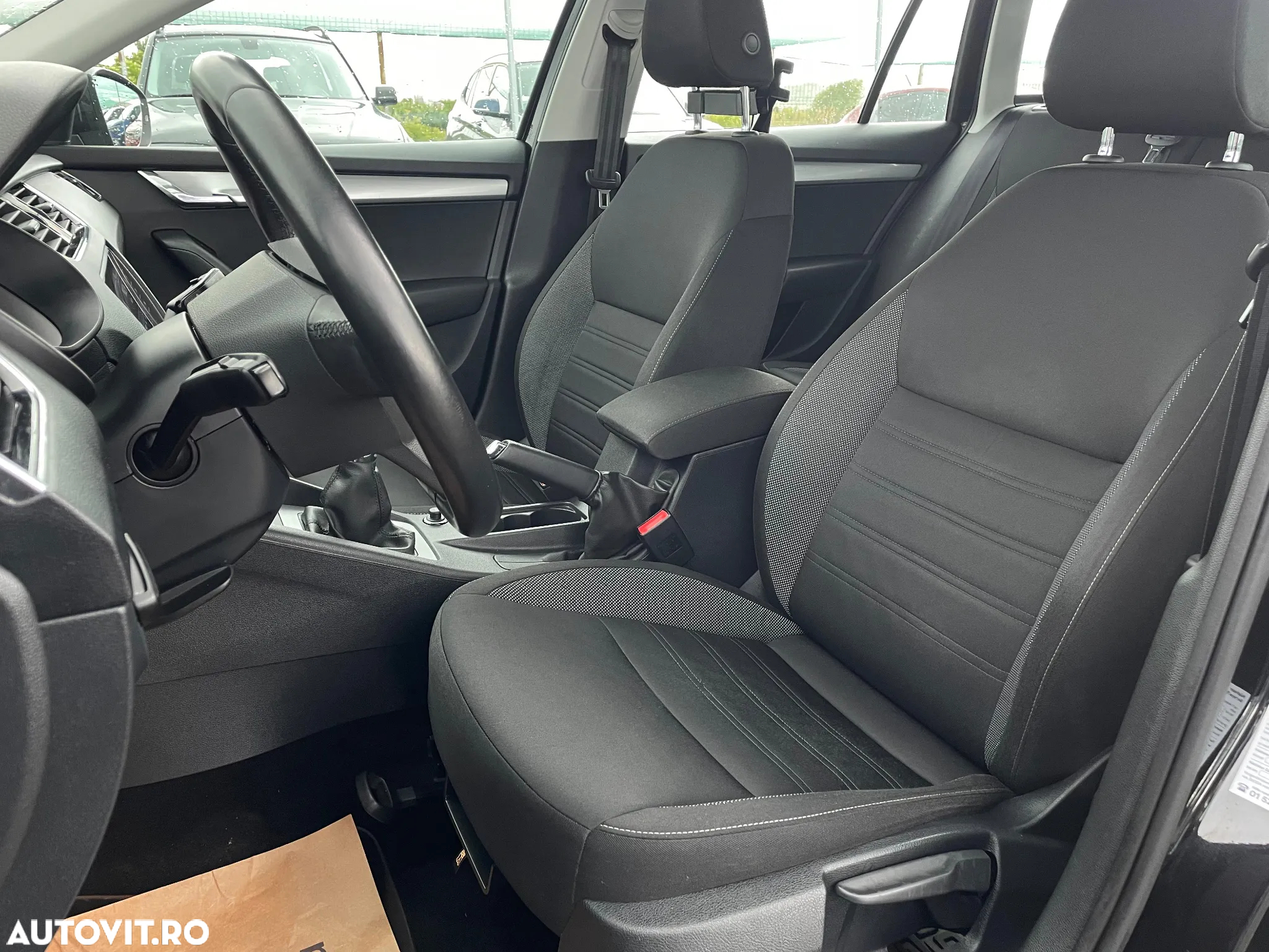 Skoda Octavia Combi Diesel 1.6 TDI Style - 18