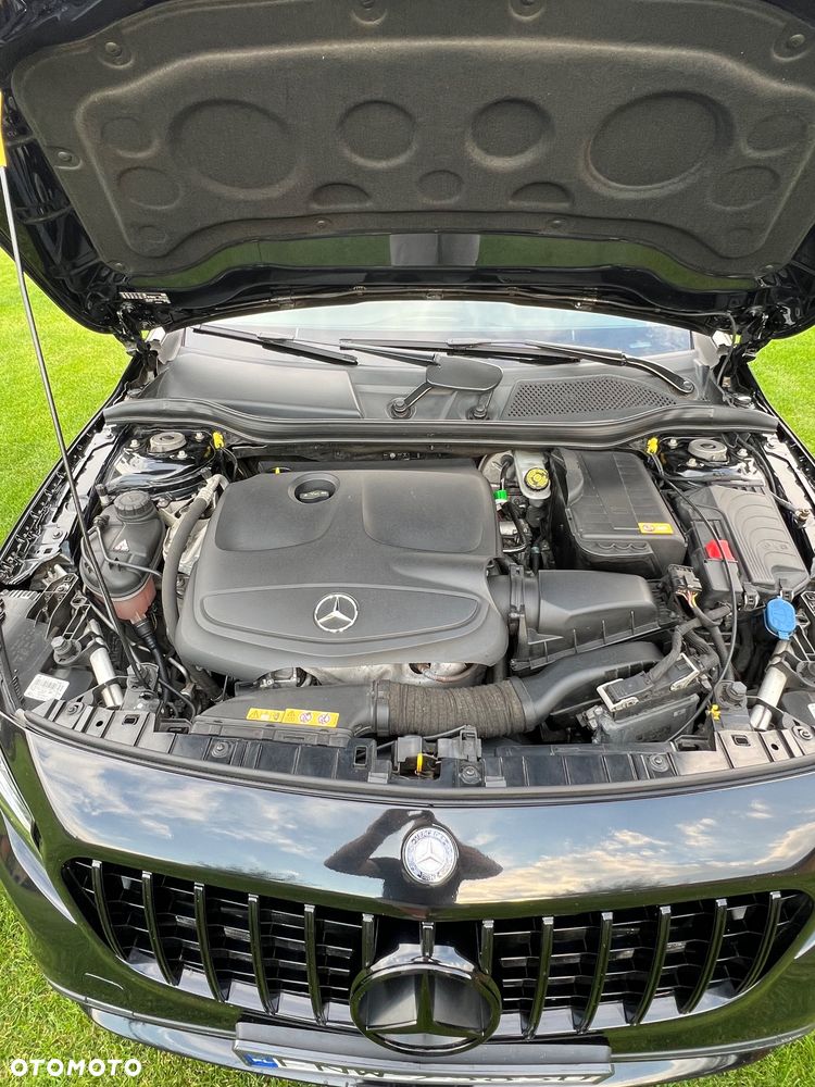Mercedes-Benz GLA 250 4-Matic - 9