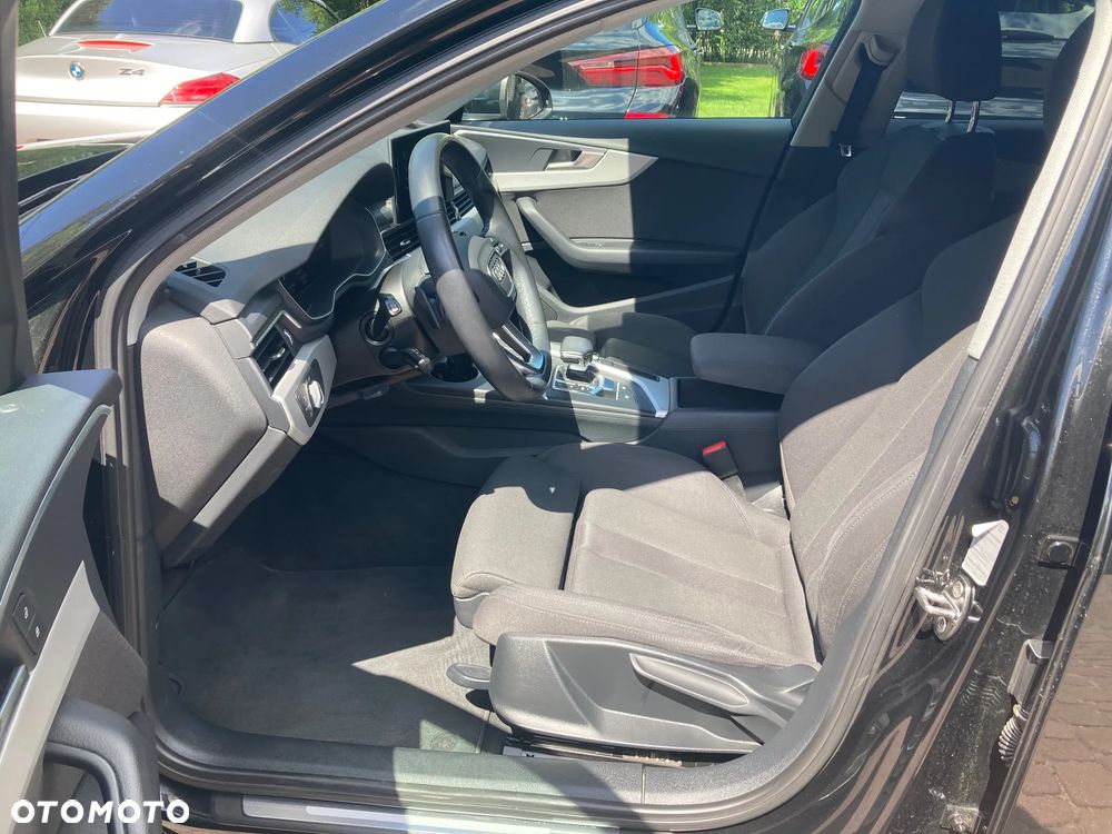Audi A4 Avant 40 TFSI mHEV Advanced S tronic - 9