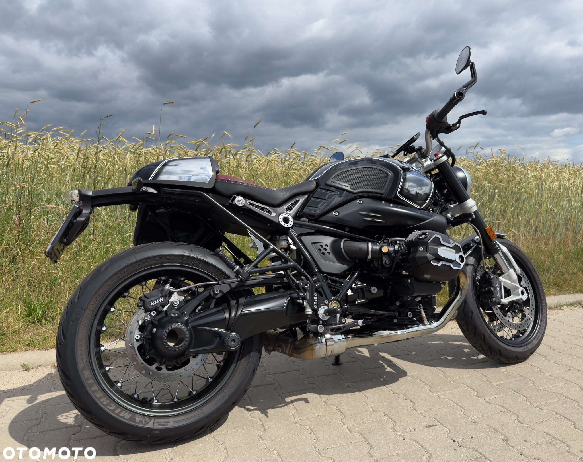 BMW R - 2