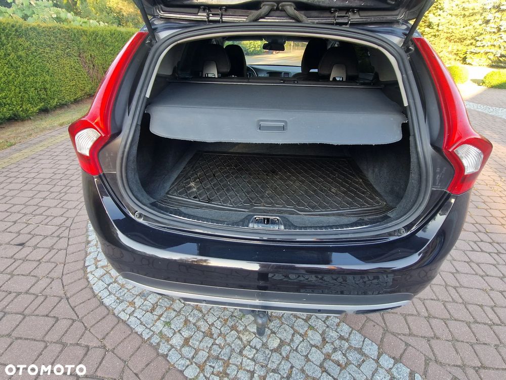 Volvo V60 D2 Momentum - 13