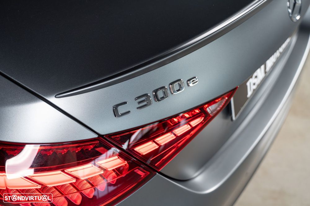 Mercedes-Benz C 300 e 9G-TRONIC - 12