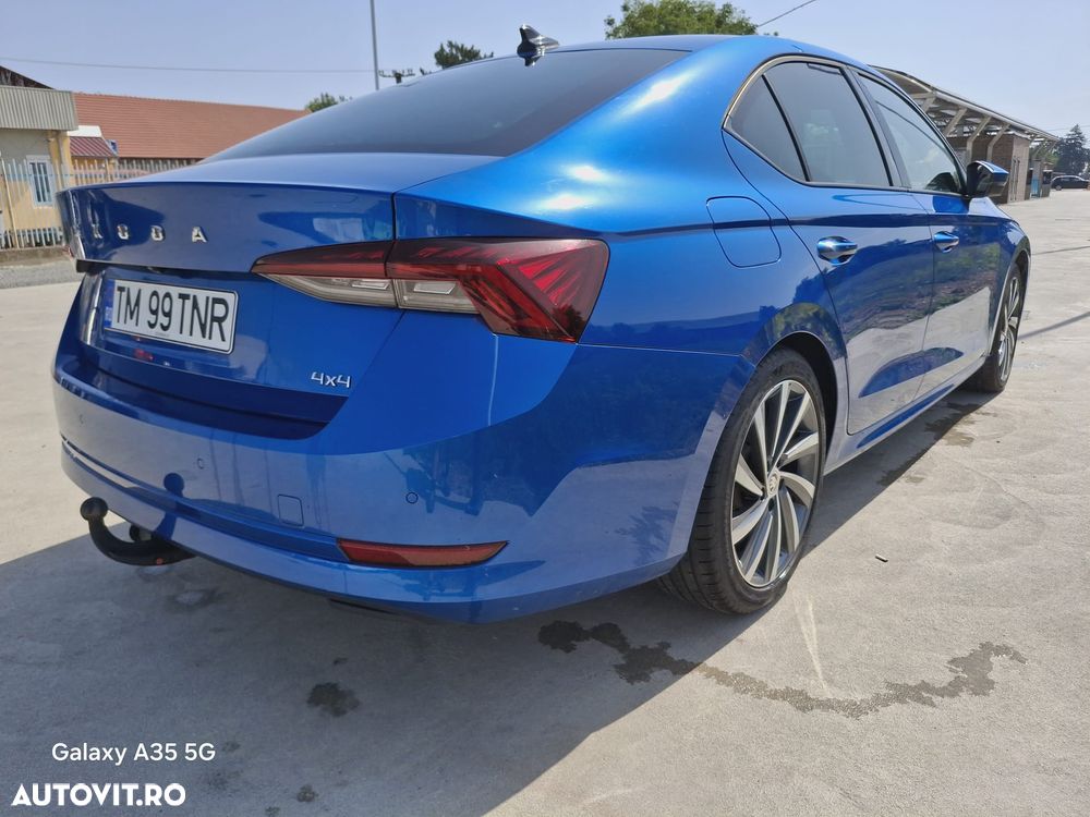 Skoda Octavia 2.0 TDI DSG 4X4 Sportline - 12