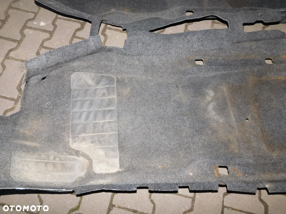 dywan podłoga wnętrza SKODA FABIA II - 2