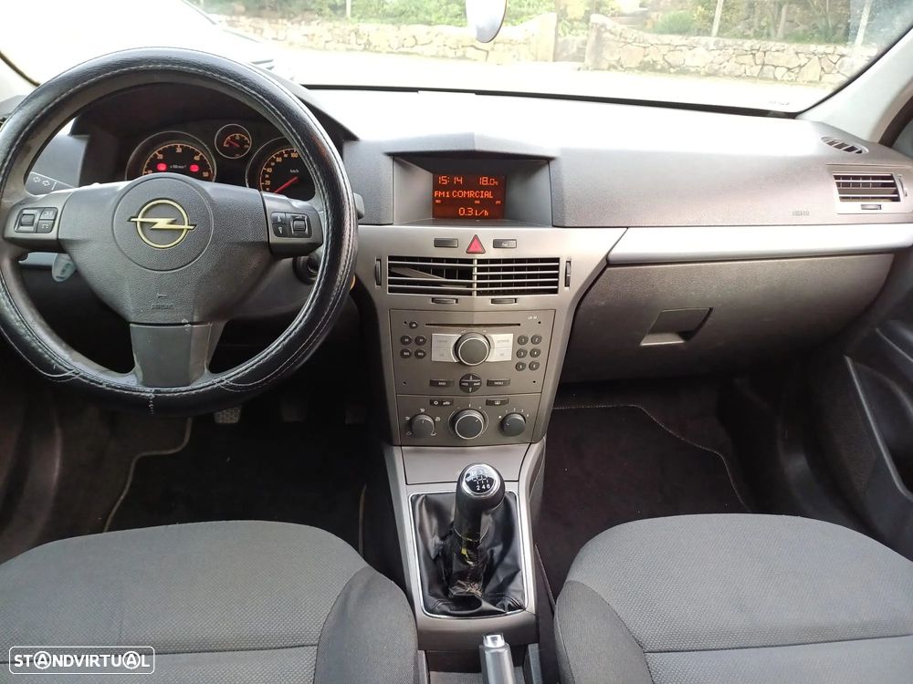 Opel Astra 1.3 CDTi Elegance - 4