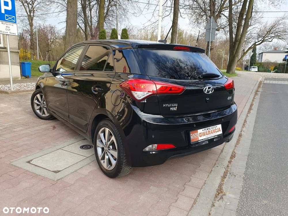 Hyundai i20 blue 1.2 YES!+ - 21