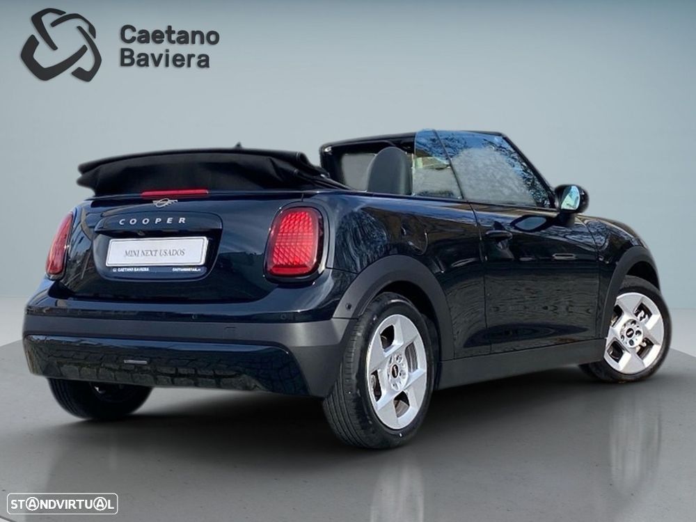 MINI Cabrio C Classic M — photo 2