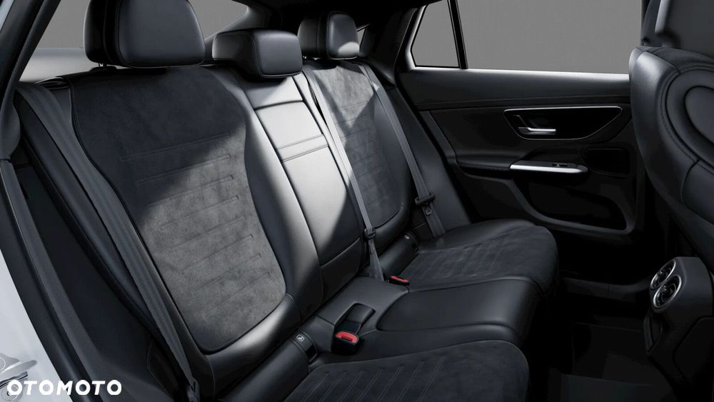 Mercedes-Benz GLC - 17