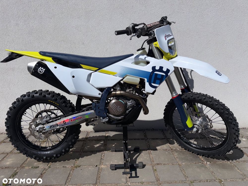Husqvarna FE - 9