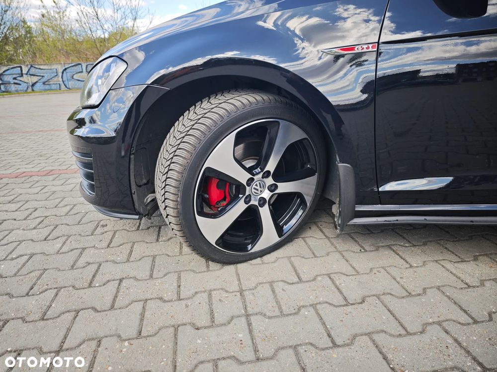 Volkswagen Golf 2.0 TSI BMT GTI Performance - 3