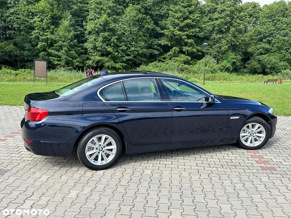 BMW Seria 5 530d xDrive Sport-Aut - 12