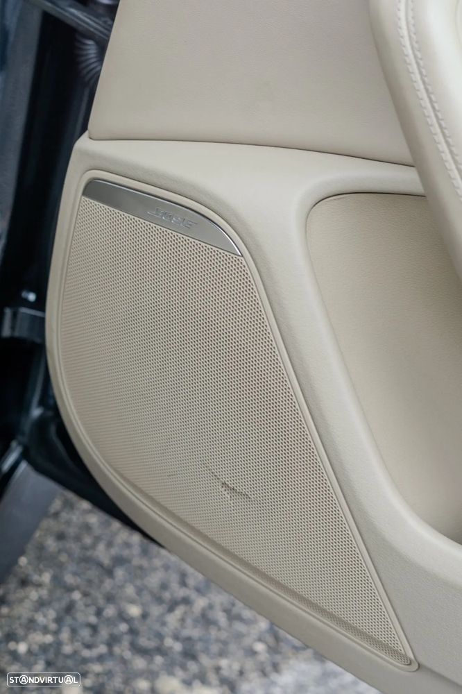 Audi A6 Avant 2.0 TDi Exclusive S tronic - 35