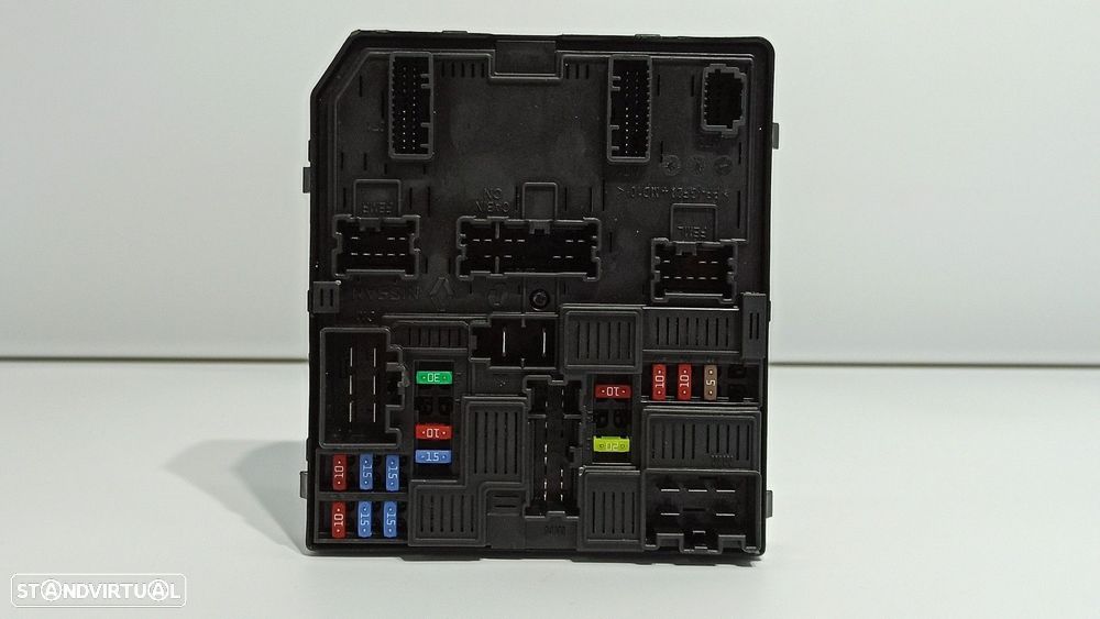 CAIXA DE RELÉS/ FUSÍVEIS NISSAN QASHQAI (J11) ACENTA - 1