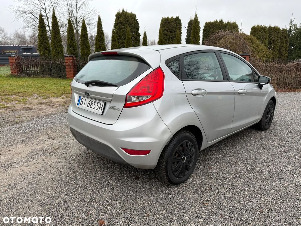 Ford Fiesta - 7