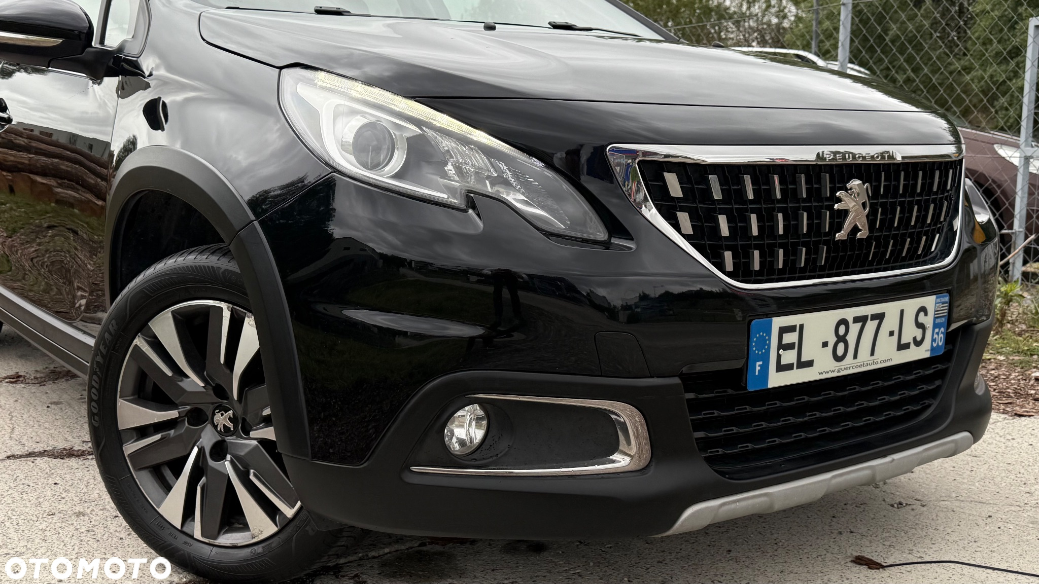 Peugeot 2008 1.6 BlueHDi Allure - 11