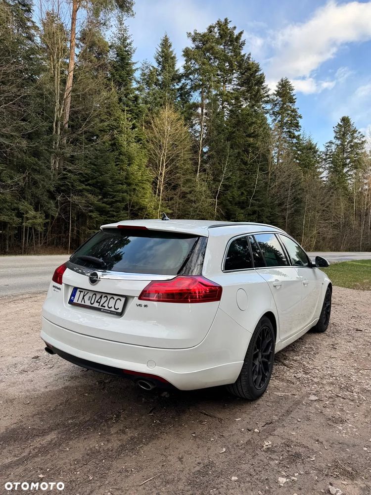 Opel Insignia 2.8 V6 Turbo 4x4 - 10