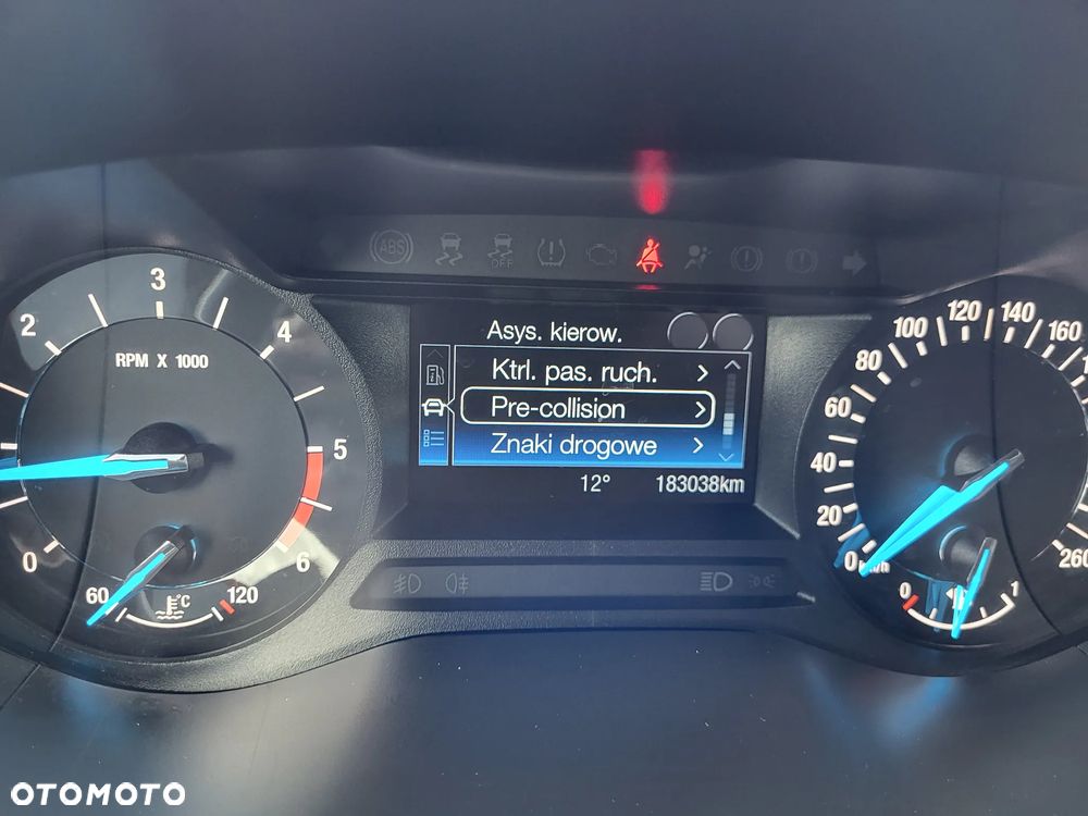 Ford Mondeo Turnier 2.0 EcoBlue Titanium - 38