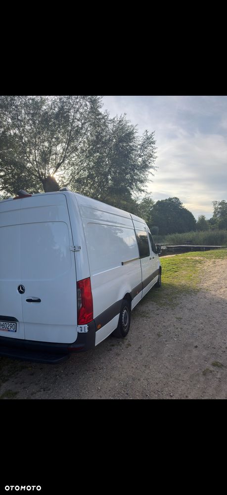 Mercedes-Benz Sprinter - 5