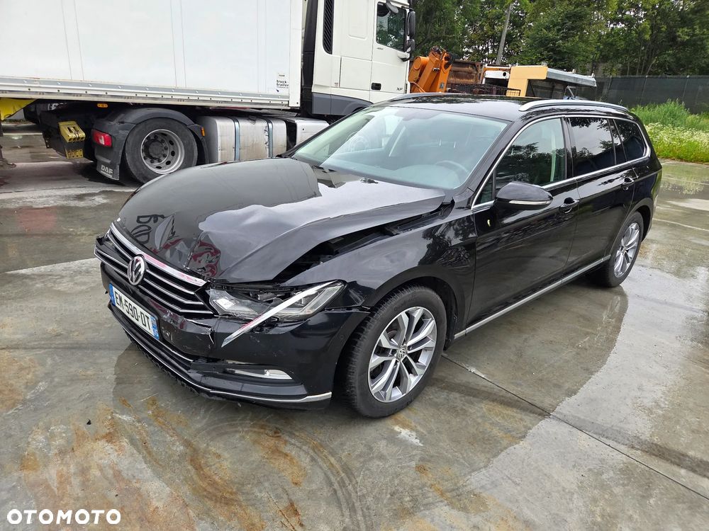 Volkswagen Passat Variant 2.0 TDI DSG (BlueMotion Technology) Highline - 8
