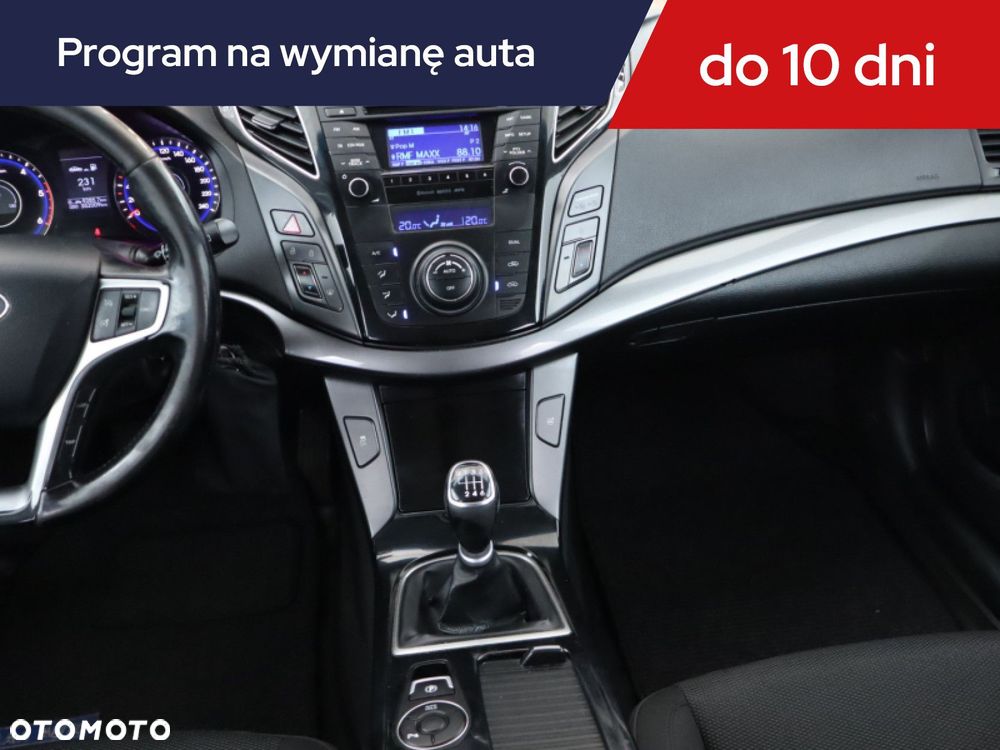 Hyundai i40 - 10