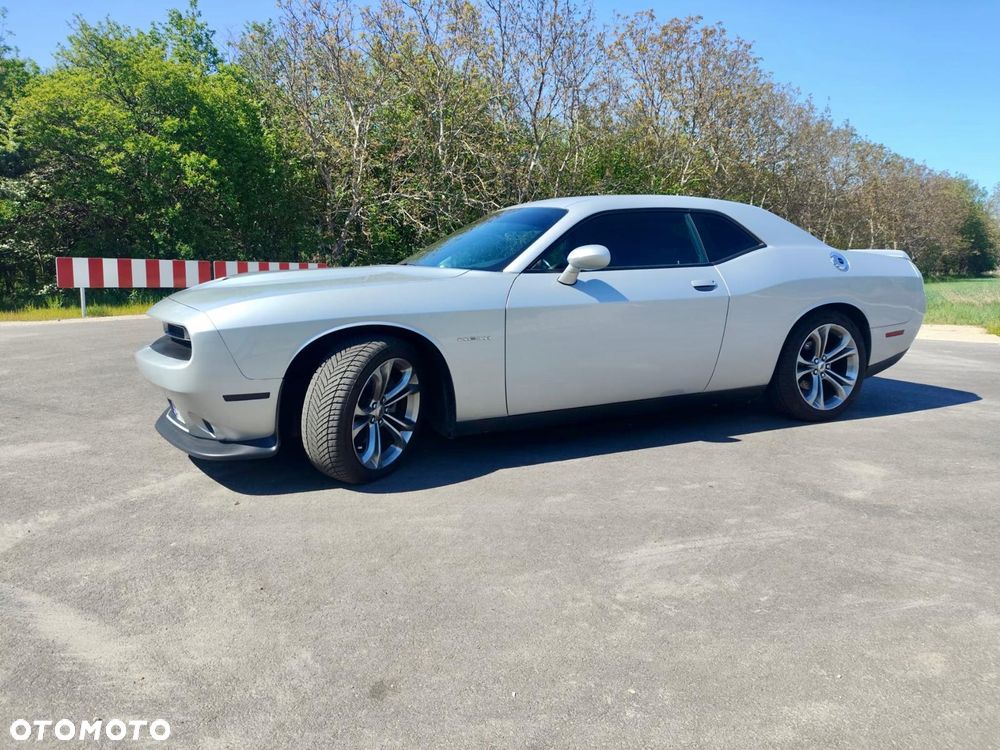 Dodge Challenger 5.7 R/T - 4