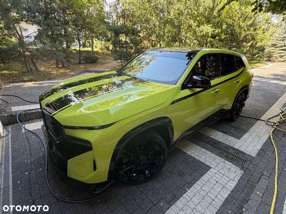 BMW XM - 1