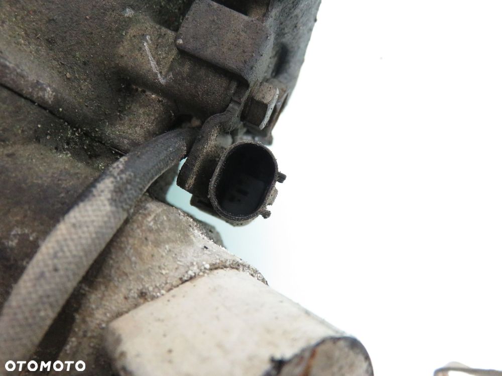 KOMPRESOR KLIMATYZACJI MERCEDES W203 C200 4472208842 7SEU16C - 2