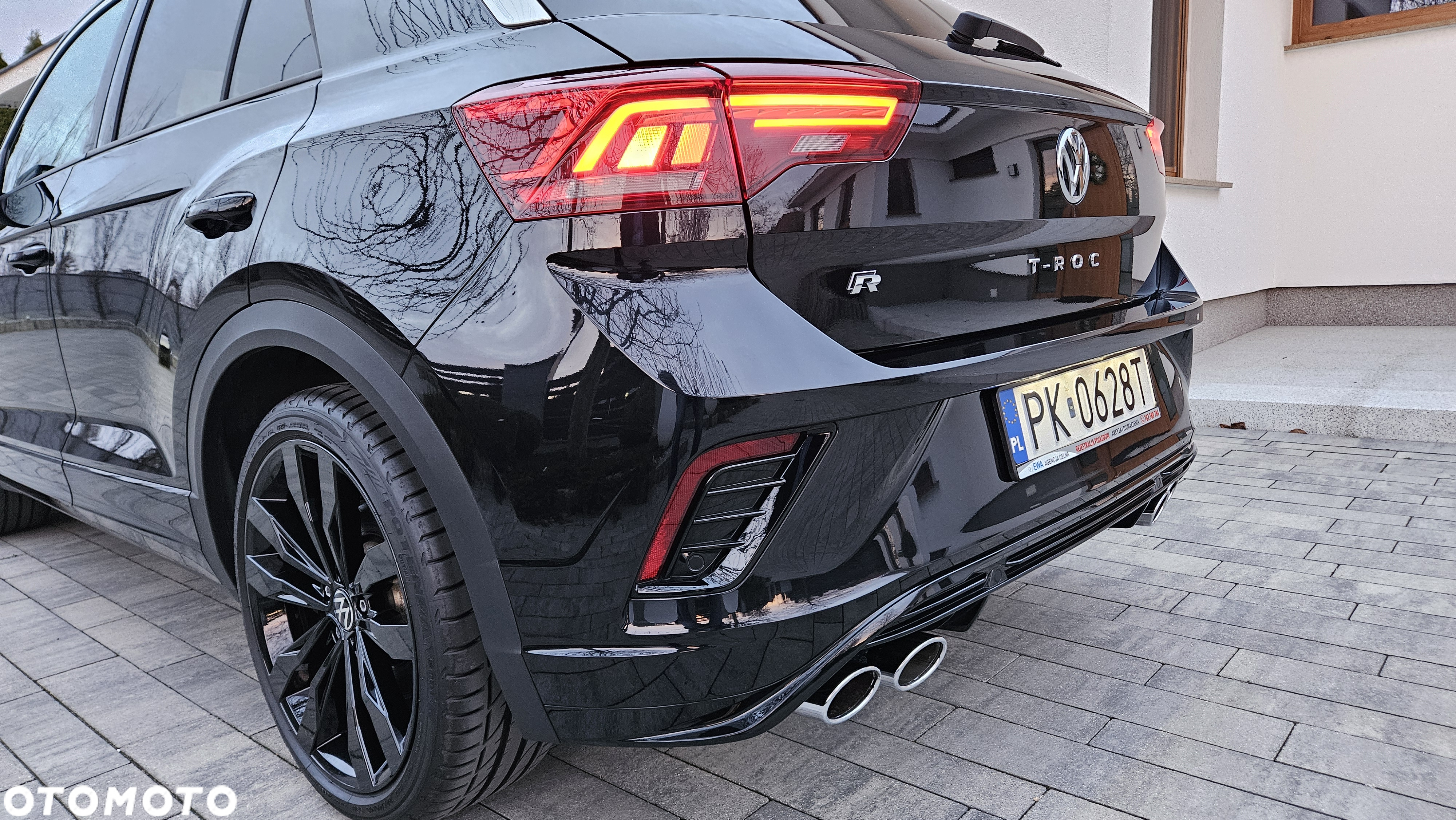 Volkswagen T-Roc 2.0 TSI 4Motion R DSG - 2