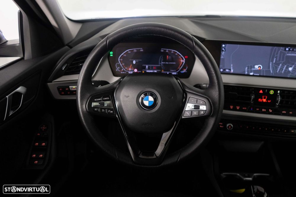 BMW 116 - 24