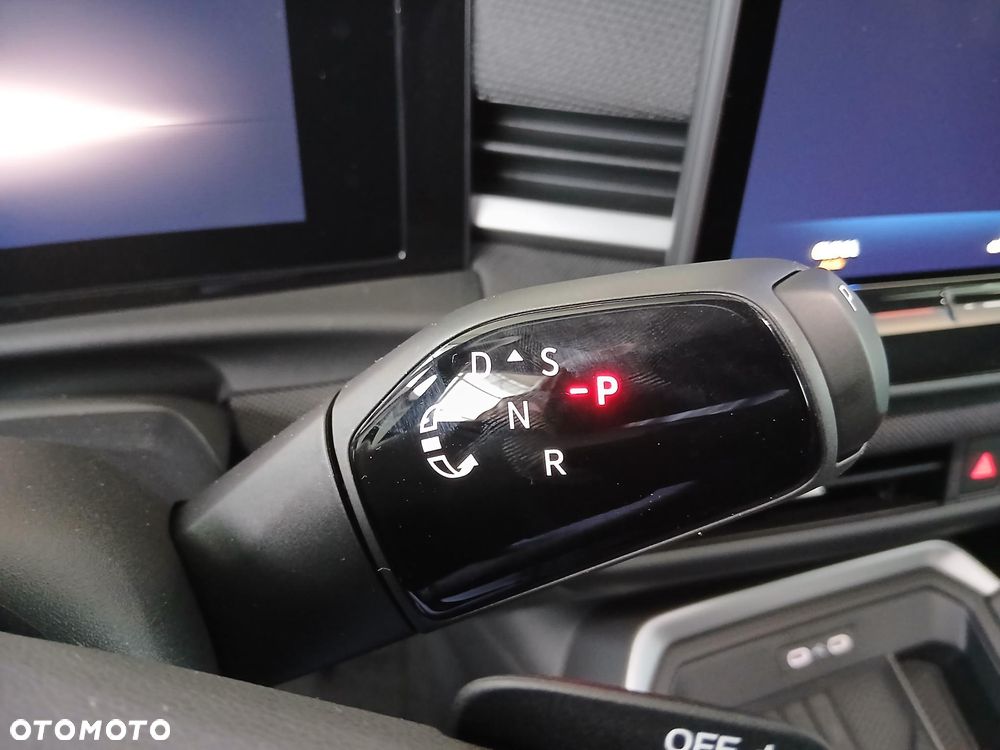 Volkswagen T-Roc 1.5 eTSI Life DSG - 16