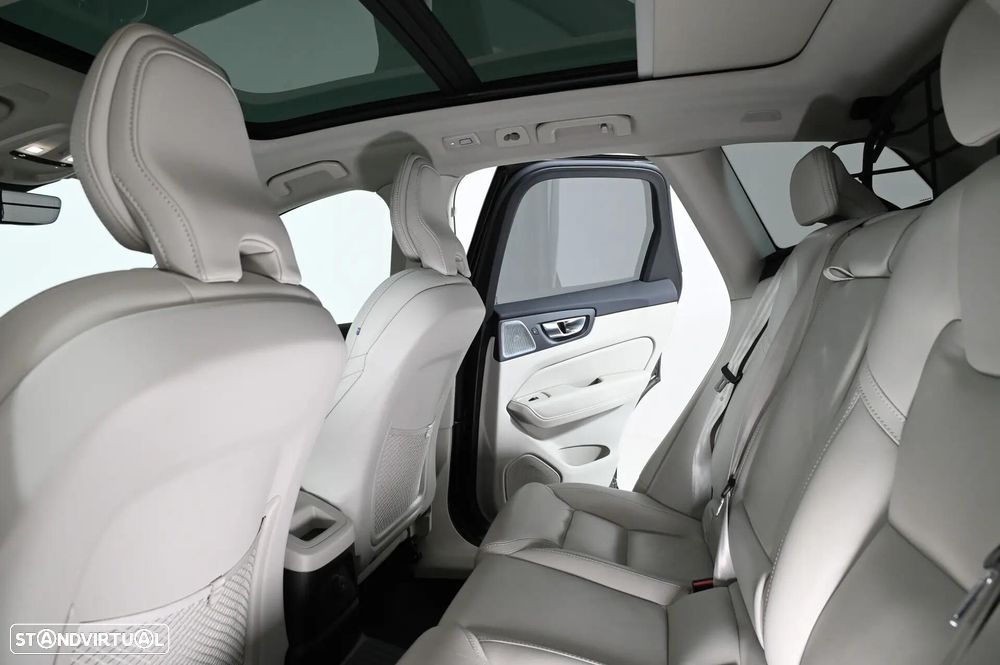 Volvo XC 60 2.0 T6 PHEV Ultimate Bright AWD - 32